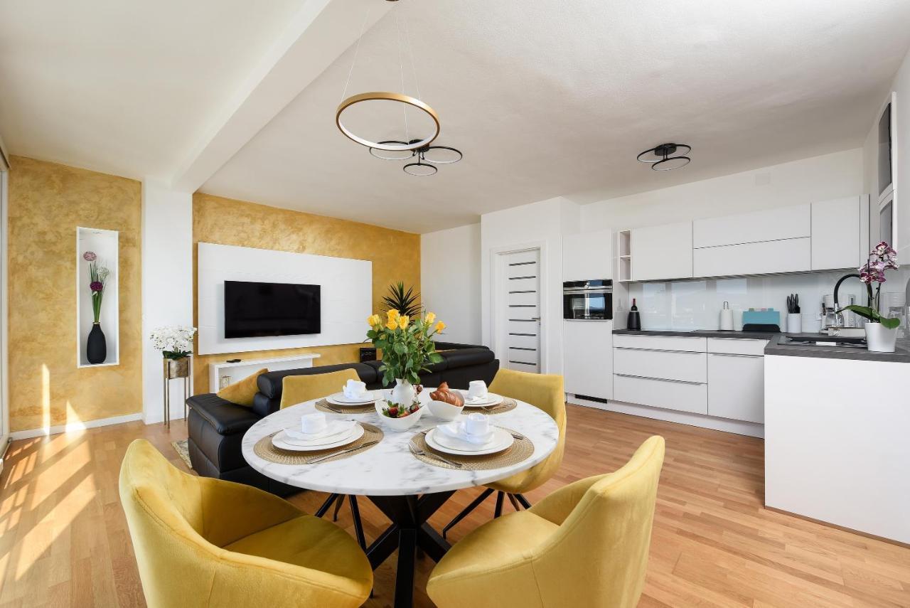 Ferienwohnung Zadar Sunset Penthouse With Spectacular View And Jacuzzi Exterior foto